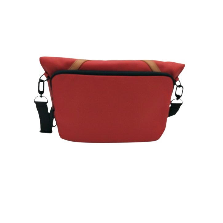 Aunts & Uncles TAKAHASHI RE Umhängetasche red